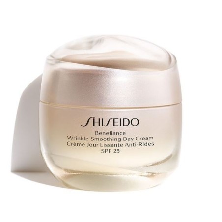 Shiseido Benefiance Wrinkle Smoothing Day Cream SPF25 50ml Shiseido Benefiance Wrinkle Smoothing Day Cream SPF25 50ml