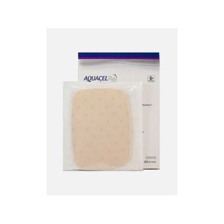 Convatec Italia Aquacel Ag Foam Non Adesiva 5x5 Cm 10 Pezzi Convatec Italia Aquacel Ag Foam Non Adesiva 5x5 Cm 10 Pezzi