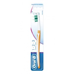 Oral B Spazzolino Manuale 1.2.3 Classic Care