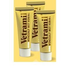 Vetramil crema cicatrizzante per ferite piccole e grandi 180g