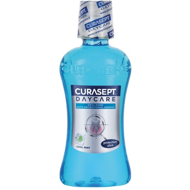 Curasept collutorio daycare protection plus menta fredda 250 ml Curasept collutorio daycare protection plus menta fredda 250 ml