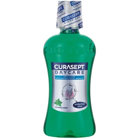 Curasept collutorio daycare protection plus menta forte 250 ml Curasept collutorio daycare protection plus menta forte 250 ml