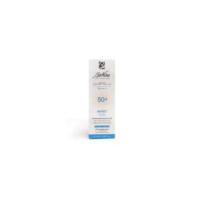 Aknet sun protezione molto alta spf50+ per pelli acneiche 50 ml Aknet sun protezione molto alta spf50+ per pelli acneiche 50 ml