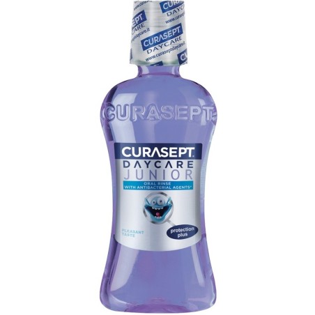 Curasept collutorio daycare protection plus junior 250 ml Curasept collutorio daycare protection plus junior 250 ml