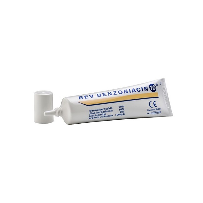Rev Pharmabio Rev Benzoniacin 10 Crema 30 Ml per acne