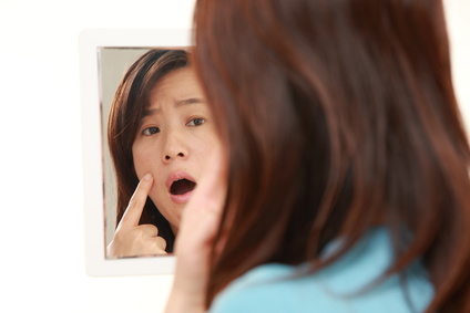 Come togliere i punti neri dal naso