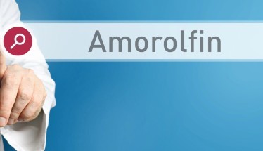 Onicomicosi: Come Curare i Funghi alle Unghie con l'Amorolfina Smalto