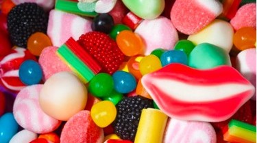 Additivo del benzene in succhi di frutta 