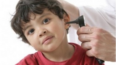 Otite: colpiti 150.000 bambini