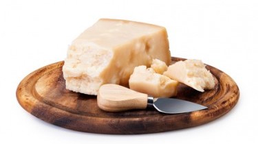 Colesterolo: riabilitati i formaggi grassi